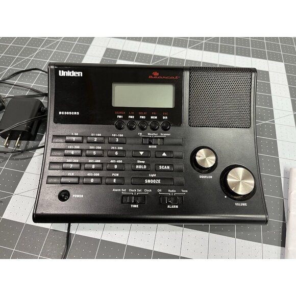 Uniden BC365CRS 500 Channel Base Station Alarm Clock Radio Scanner Bearcat - Picture 4 of 8